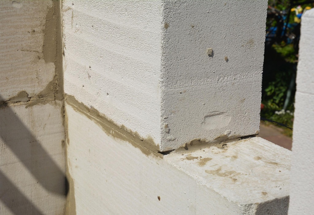 Bata Ringan Hebel 60x20x10cm (83Bj/m³) BRICON (AA)