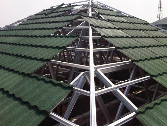 GENTENG METAL 80cmx80cm HIJAU