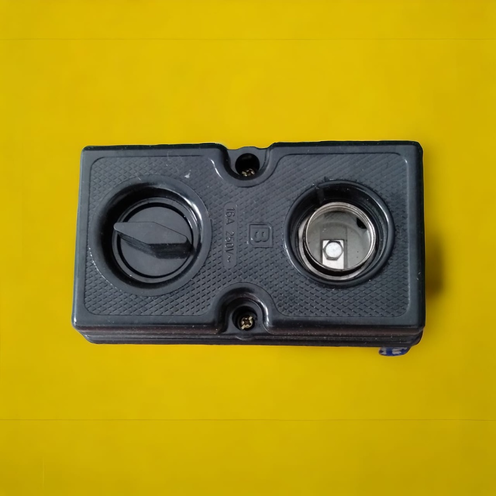 LISTRIK FUSE BOX BROCO 711 ( TEMPAT SEKERING)