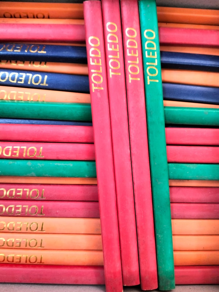 PENSIL TUKANG -MAKITA