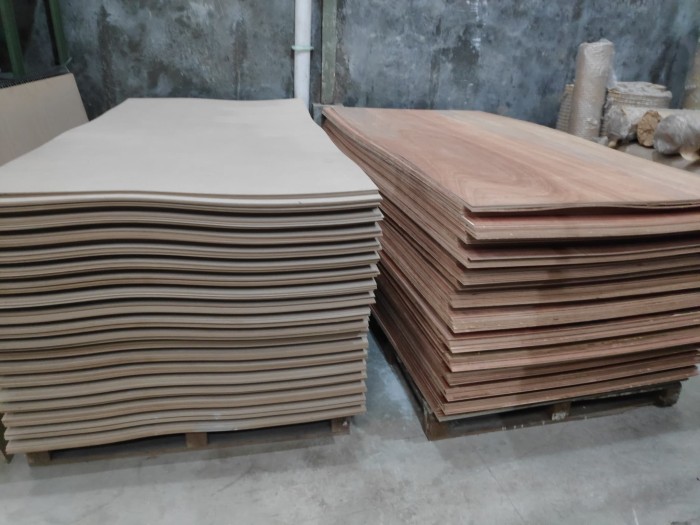 TRIPLEK 6mm (1.22X2.44M)