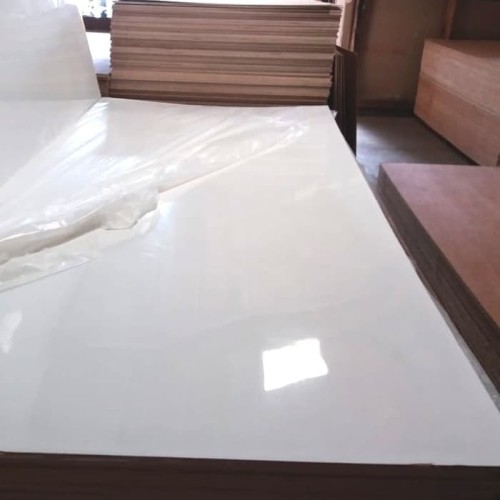 TRIPLEK MELAMIN PUTIH 3mm (1.22X2.44M)