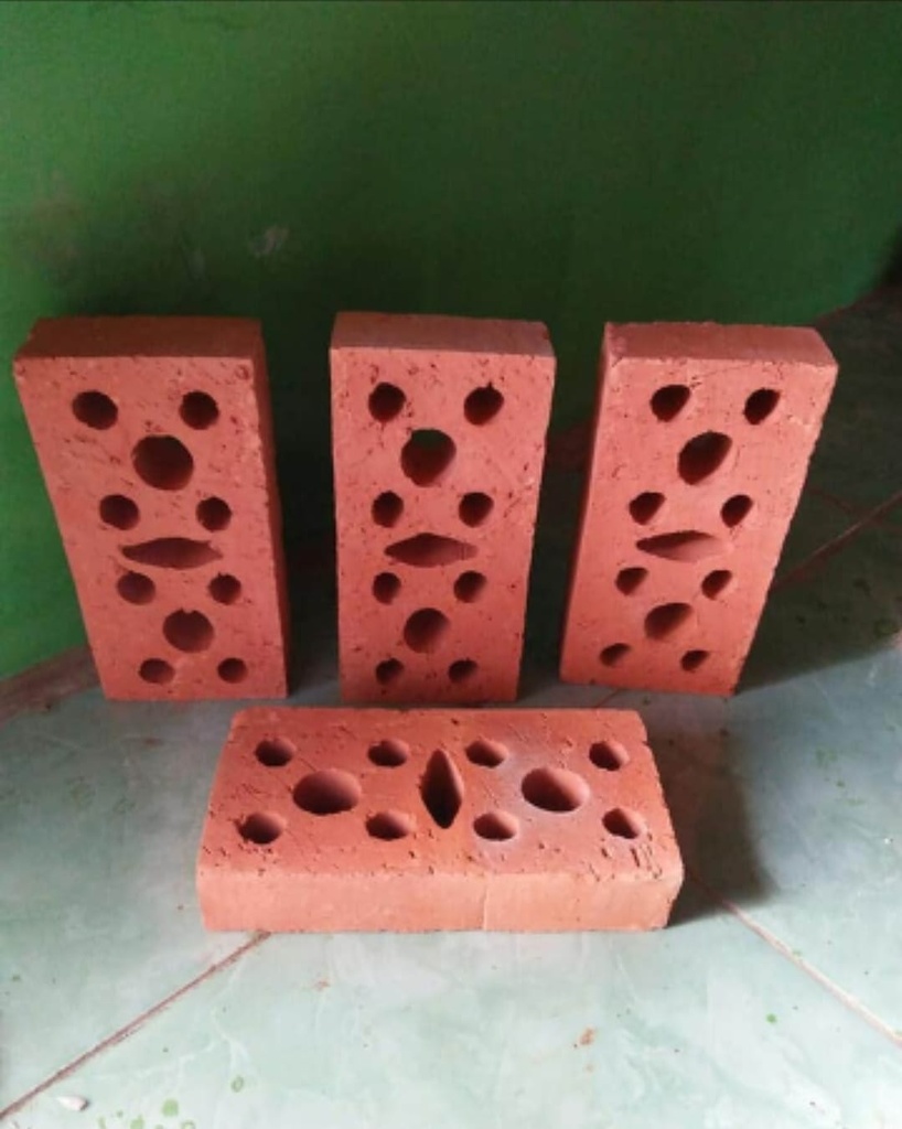 BATA HIAS 11X22X5CM