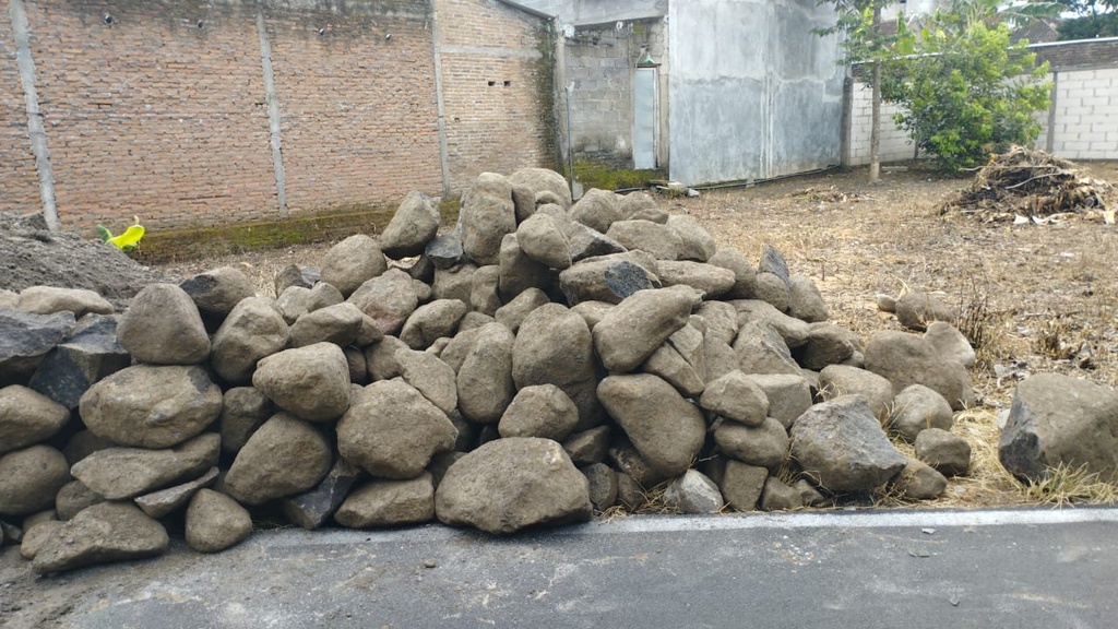 BATU PONDASI / BATU PASANG